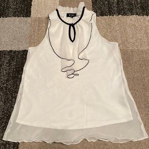 Black and White woman’s Blouse